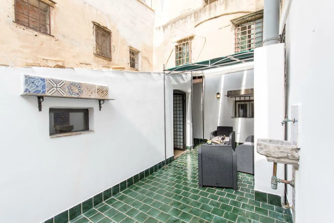 Casa Regina Hotel Palermo Itália